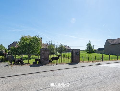                                         Terrain à bâtir à vendre à Eigenbilzen, € 175.000
