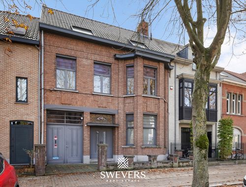                                         Maison de ville à vendre à Mol, € 580.000
