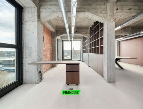                                         Bâtiment commercial à vendre à Kerkhove, € 200.000
