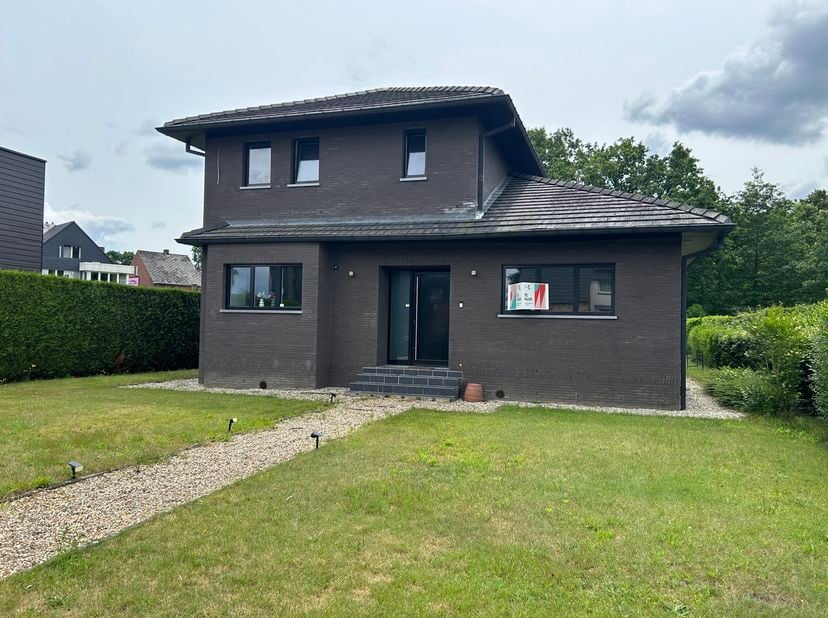 Maison à louer
                    à 3900 Overpelt