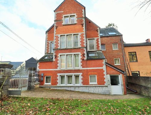                                         Duplex à louer à Saint-Gérard, € 750
