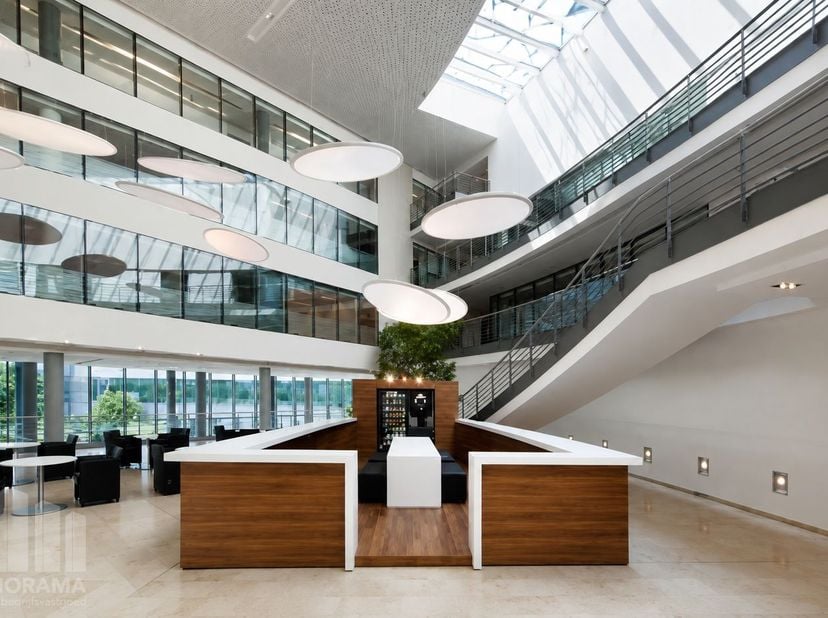 Bureau de 602&amp;nbsp;m² à louer à un emplacement de premier choix, à proximité du Ring R0 à Anderlecht.<br />
<br />
Découvrez ce bureau haut de gamme s