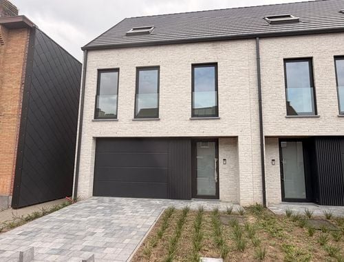                                         Maison à louer à Boechout, € 1.650
