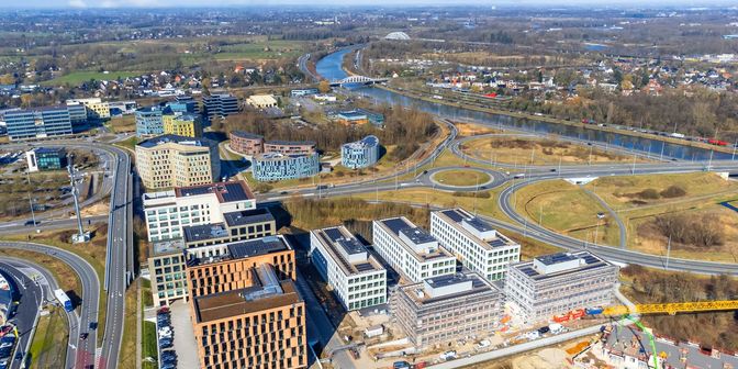 Bedrijfsvastgoed te huur in Raymonde de Larochelaan 50, 9000 Gent