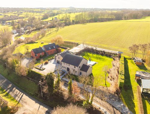                                         Villa te koop in Housse, € 1.100.000

