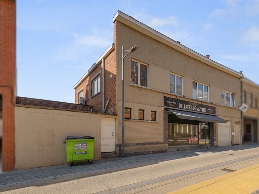 Huis te koop in Stationsstraat 20-22,
                    9660 Nederbrakel
