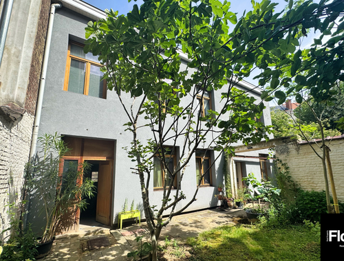                                         Woning te koop in Sint-Jans-Molenbeek, € 450.000
