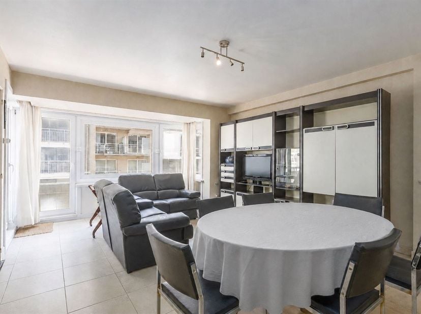 Tweeslaapkamerappartement op de tweede verdieping van de residentie Providence met 2 terrassen, op korte wandelafstand van het strand, winkels, horeca