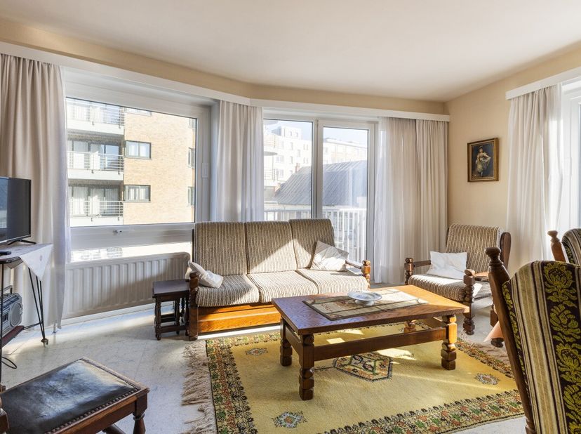 Koksijde : Spacieux Appartement 2 Chambres à Vendre Proche de la Digue Découvrez cet appartement lumineux idéalement situé à Koksijde, à seulement que