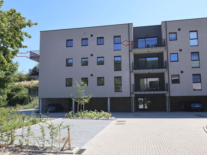 Aywaille - Vlak bij het centrum, prachtige (nieuwe) penthouse met 3 slaapkamers, ideaal gelegen nabij alle voorzieningen: winkels, scholen, bus, stati