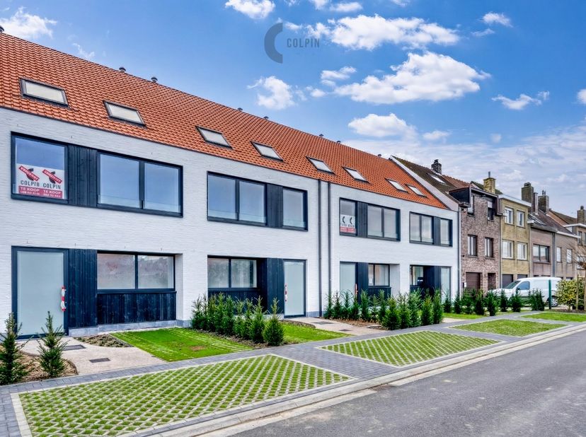 Op zoek naar een energiezuinige, ruime en moderne woning die volledig is afgestemd op het comfort van vandaag? Dan is deze bijna energieneutrale nieuw