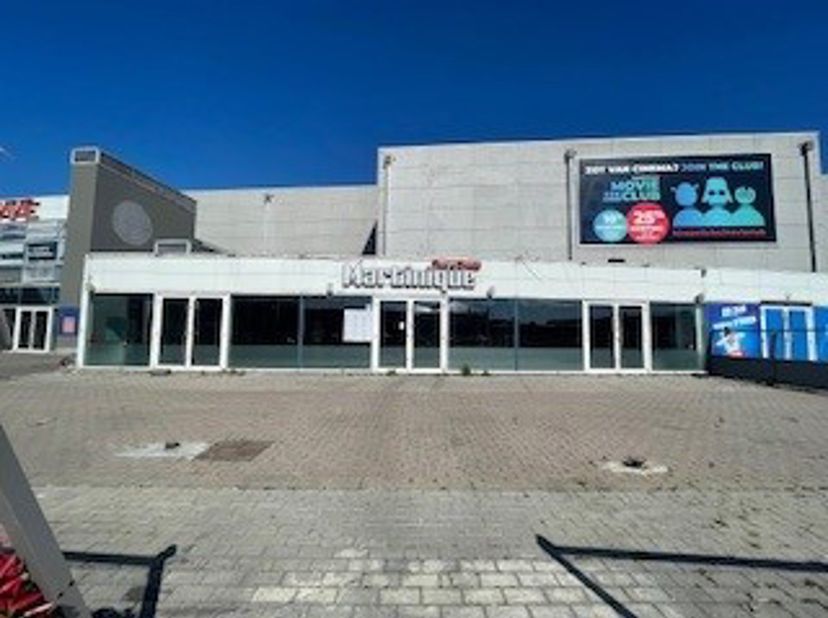 Handelspand van 240 m² te huur – Groenendaallaan 394, 2030 Antwerpen – vlak aan Kinepolis<br />
Gelegen aan de iconische Kinepolis-site aan de Groenen