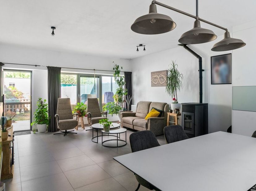 Huis te koop in Blauwburgstraat 65,
                    2845 Niel