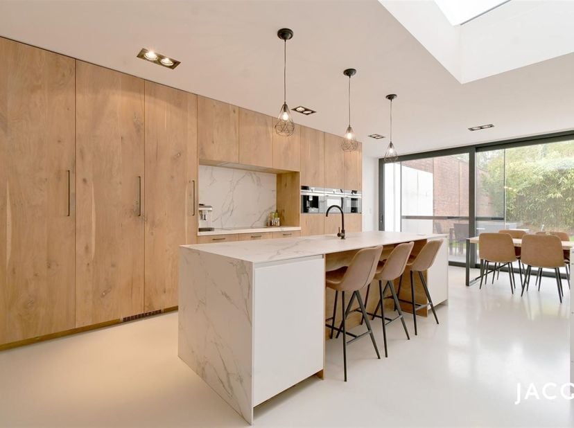 Huis te koop in Herentalsebaan 358,
                    2100 Deurne