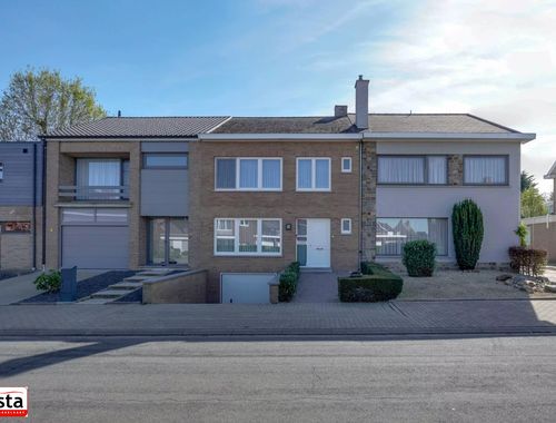                                         Maison à vendre à Landen, € 305.000

