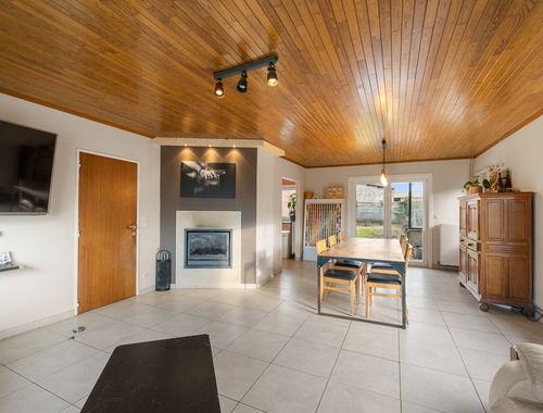                                         Woning te koop in Lanquesaint, € 335.000
