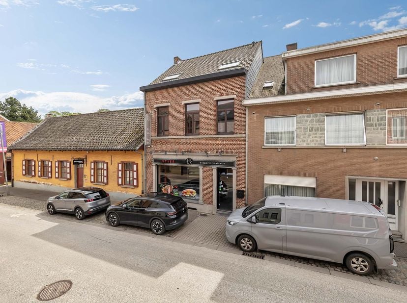 Bien professionnel à vendre
                    à 1750 Gaasbeek