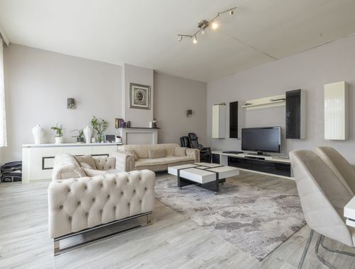                                         Kantoorgebouw te koop in Gent, € 549.500
