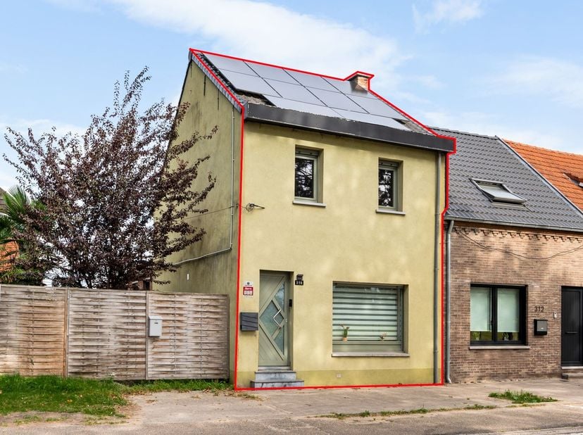 Huis te koop in Steenweg op Ravels 310,
                    2360 Oud-Turnhout