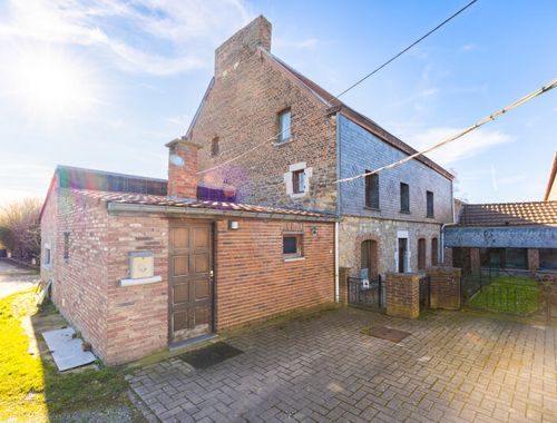                                         Maison à vendre à Saint-Remy, € 219.000
