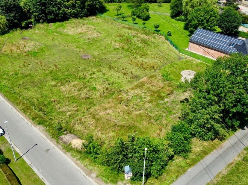Terrain à vendre
                    à 3511 Kuringen