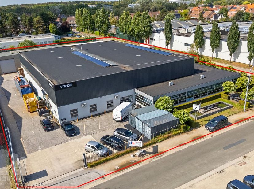 Bien professionnel à louer
                    à 9052 Zwijnaarde