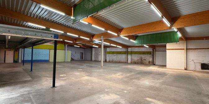 Bedrijfsvastgoed te koop in Sint-Hilariusstraat 6, 8930 Menen