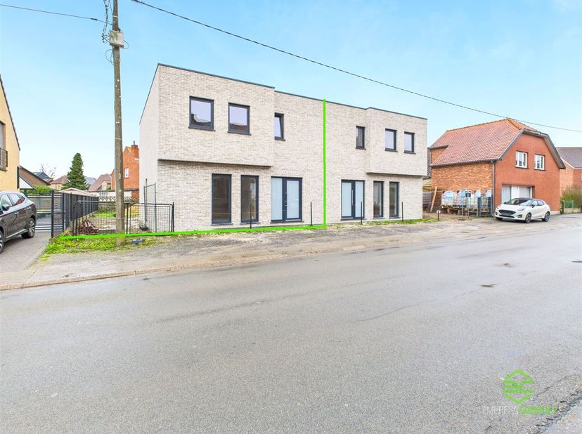 + Als u op onze eigen website (www.empresaconsult.be) naar deze woning doorklikt, vindt u alle info! +<br />
<br />
In het centrum van Rummen vinden