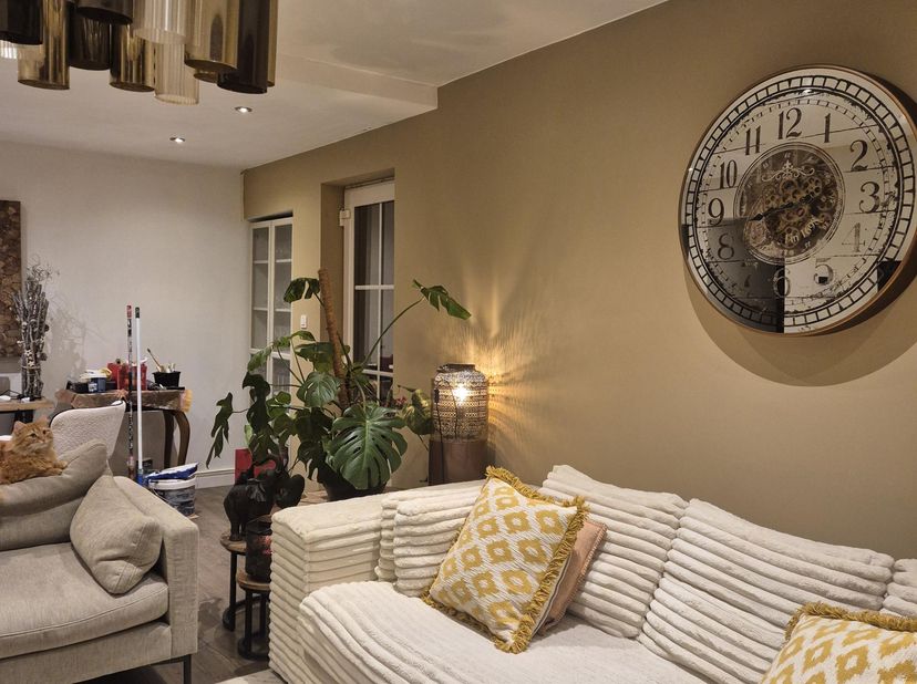 Superbe Maison Semi-Attenante : Design, Confort et Emplacement Premium à Turnhout<br />
​Vous recherchez l'équilibre parfait entre le calme d'un intér