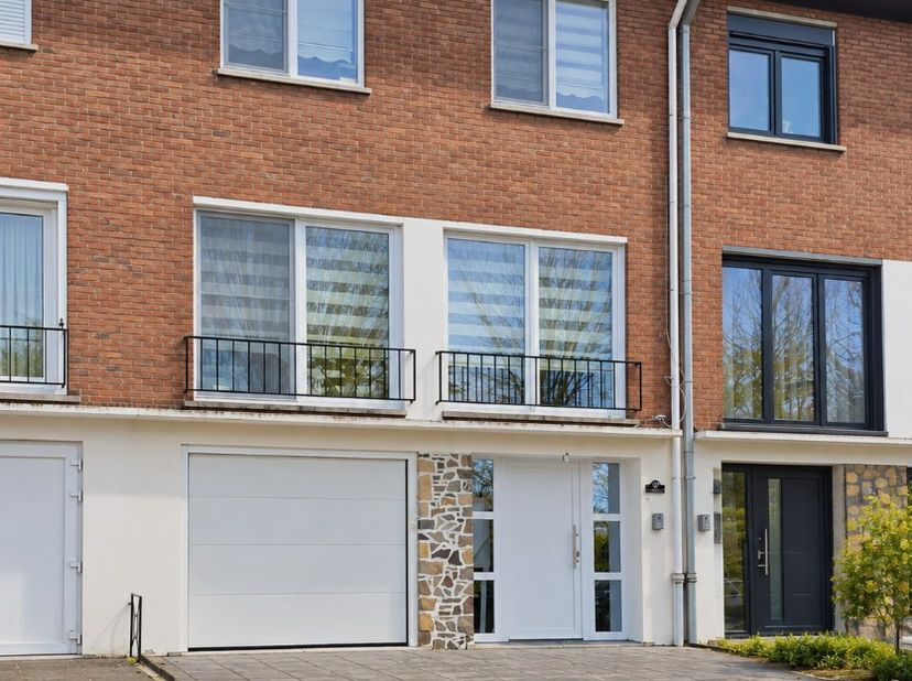Huis te koop in Seringlaan 20,
                    8500 Kortrijk