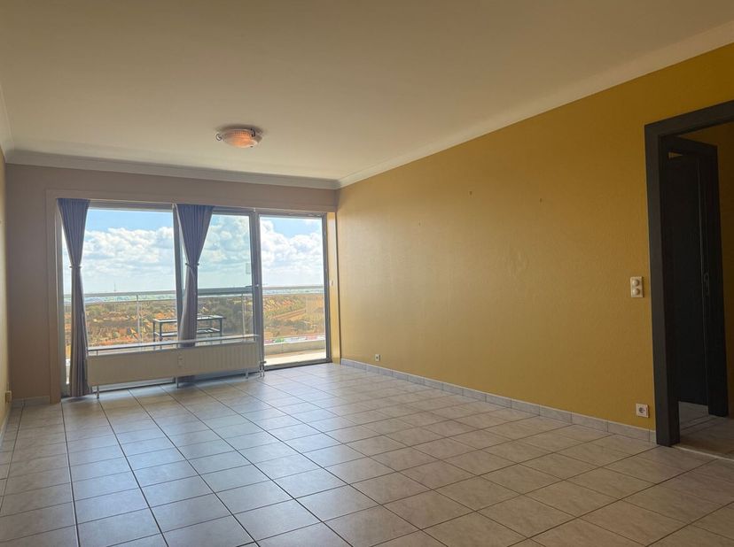 Prachtig appartement op de 14de verdieping met schitterend uitzicht en ruime slaapkamer <br />
Mooi en instapklaar appartement met één slaapkamer en e