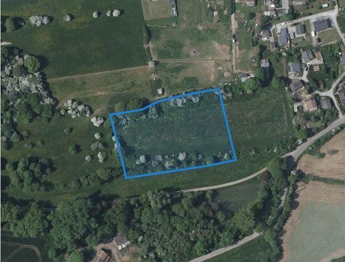                                         Terrain à vendre à Neuville, € 18.000
