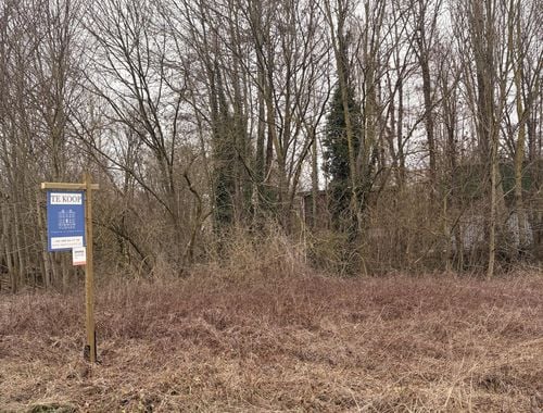                                         Terrain à bâtir à vendre à Meeswijk, € 115.000
