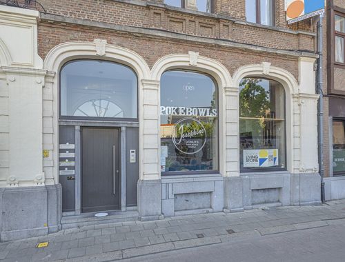                                         Rez-de-chaussée commercial à vendre à Halle, € 300.000
