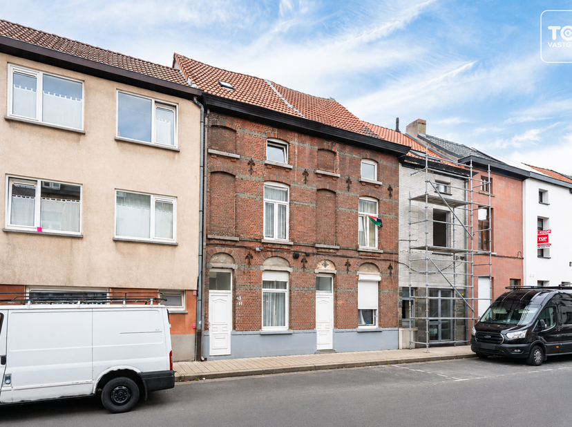 Huis te koop in Schaliestraat 43,
                    9000 Gent