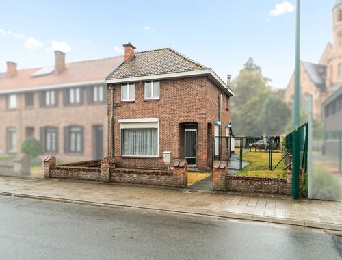                                         Woning te koop in Eeklo, € 210.000
