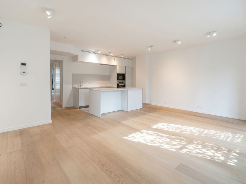 Appartement te koop in Rue Paul Emile Janson 2b,
                    1000 Brussel