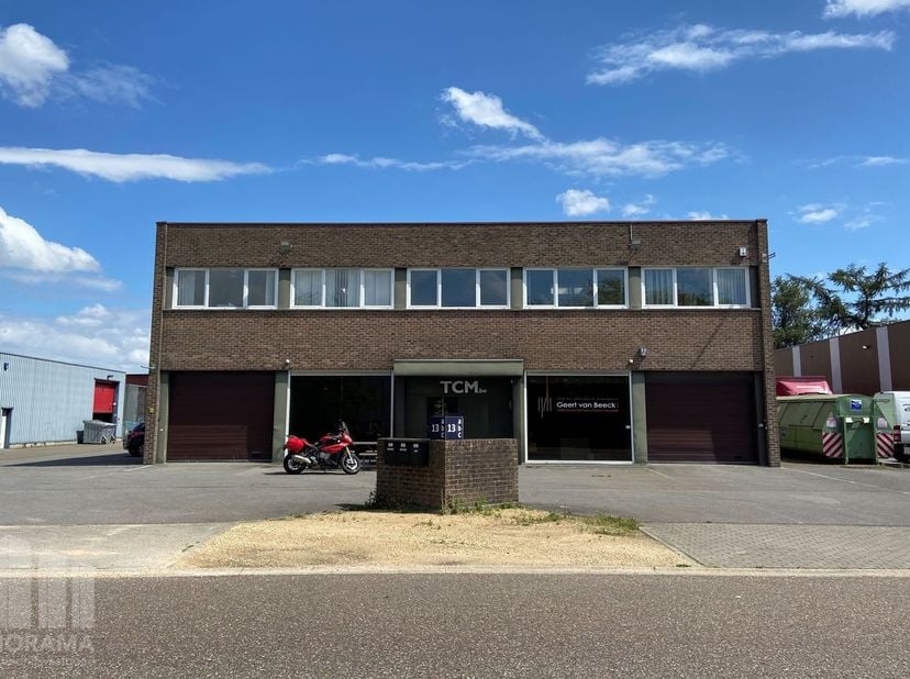 Bien professionnel à louer à Ambachtenlaan 13 boîte A,
                    3001 Heverlee