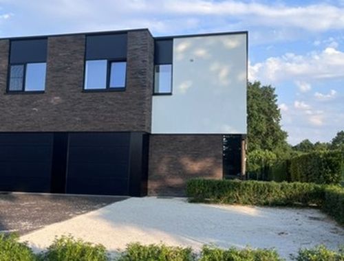                                         Woning te huur in Helchteren, € 1.400
