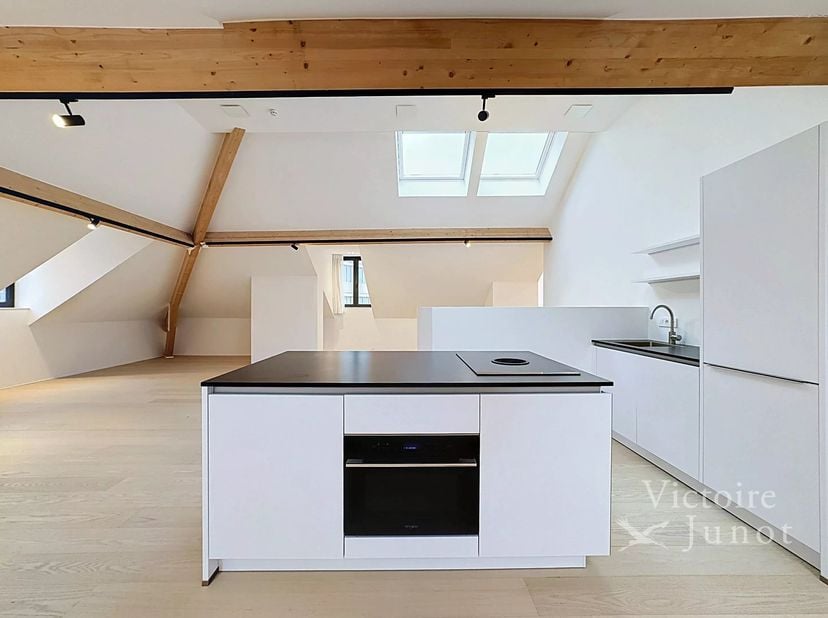 Appartement te huur in RUE DE MALINES 48,
                    1000 Brussel