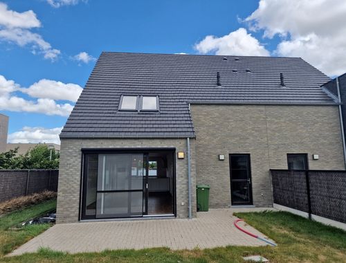                                         Maison à louer à Veurne, € 1.250
