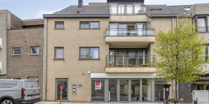 Bedrijfsvastgoed te huur in Lostraat 15, 9880 Aalter