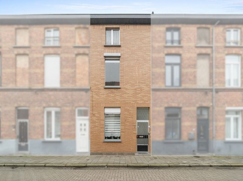 Huis te koop in Hortensiastraat 15,
                    9000 Gent