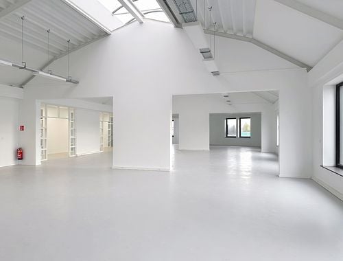                                         Bedrijfsgebouw te huur in Schelle, € 1.116
