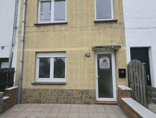                                         Woning te koop in Mont-sur-Marchienne, € 145.000
