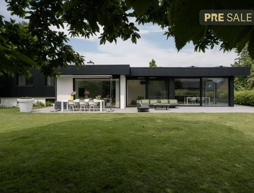                                        Villa te koop in Kortrijk, € 950.000
