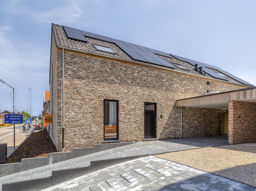 Verkoop onder registratierechten !<br />
Dit uitzonderlijk ruime appartement combineert comfort, energiezuinigheid en een hoogwaardige afwerking. Via