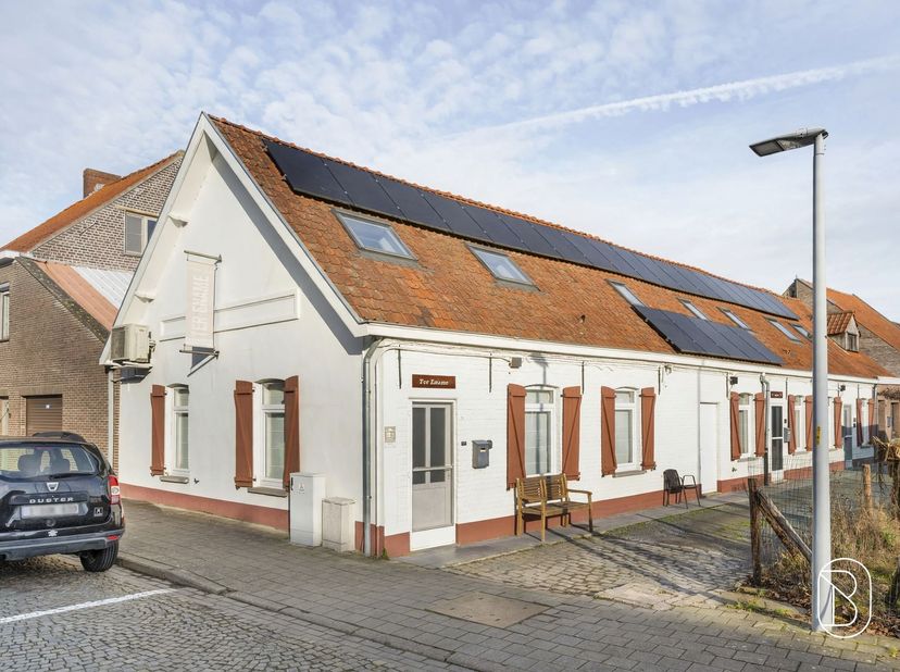 Huis te koop in Zwijndries 75,
                    9700 Ename