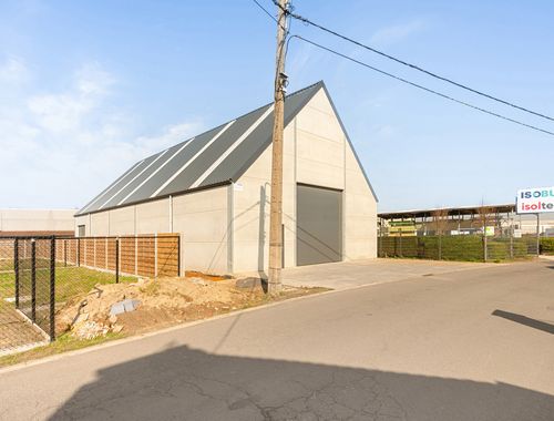                                         Gemengd gebruik te koop in Kortemark, € 525.000

