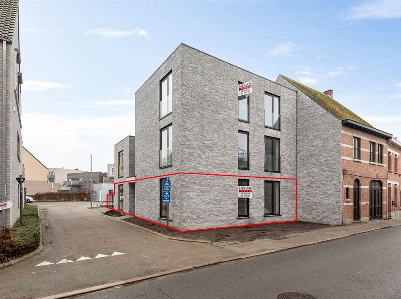 Projet BEN à petite échelle au centre d'Herentals =&amp;gt; venez visiter l'appartement modèle dès maintenant<br />
La Résidence Bijenkorf se compose de t